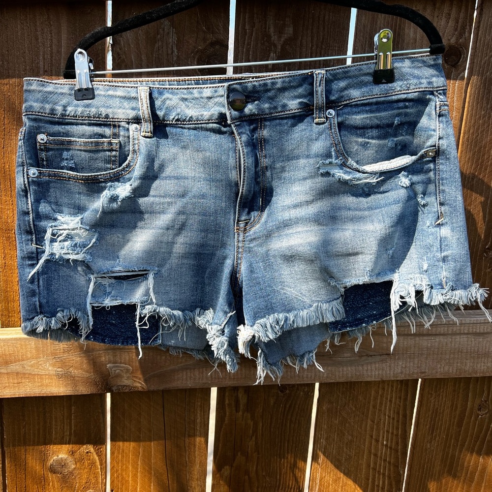 American Eagle Outfitters Shortie Denim Shorts, Size 18